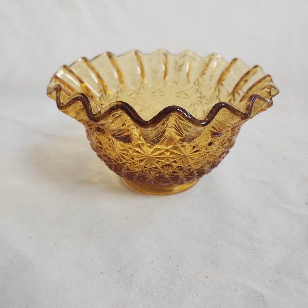 LE Smith Amber Daisy and Button Glass Candy Dish Bowl